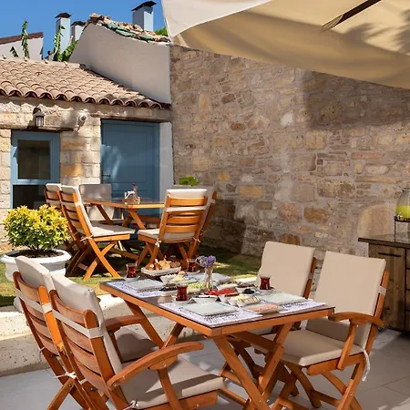 호텔 Eflin Haus Historical Place & Monument