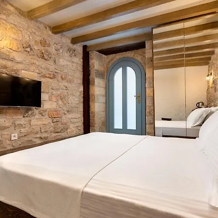 Otel Eflin Haus Historical Place & Monument Çeşme