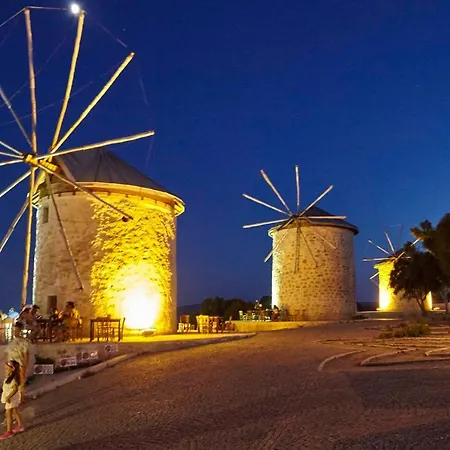 Hotel Eflin Haus Historical Place & Monument