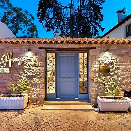 Eflin Haus Historical Place & Monument Hotel 3*
