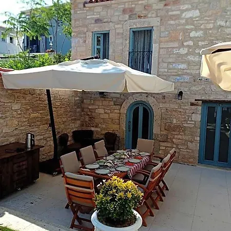 Hotel Eflin Haus Historical Place & Monument Cesme