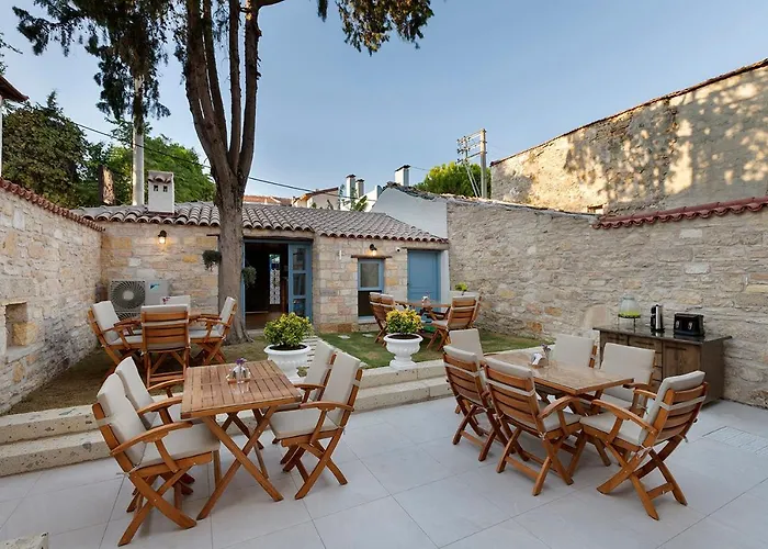 Eflin Haus Historical Place & Monument Çeşme